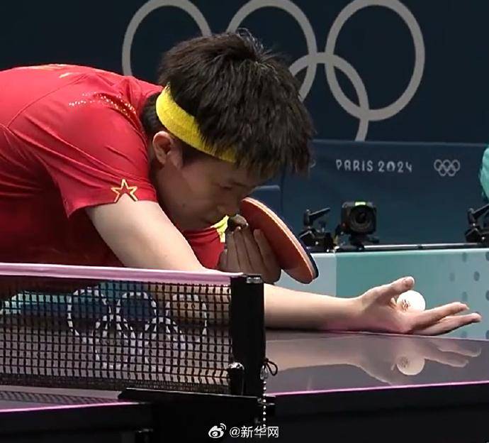 法国队险胜韩国队，马龙高光表现