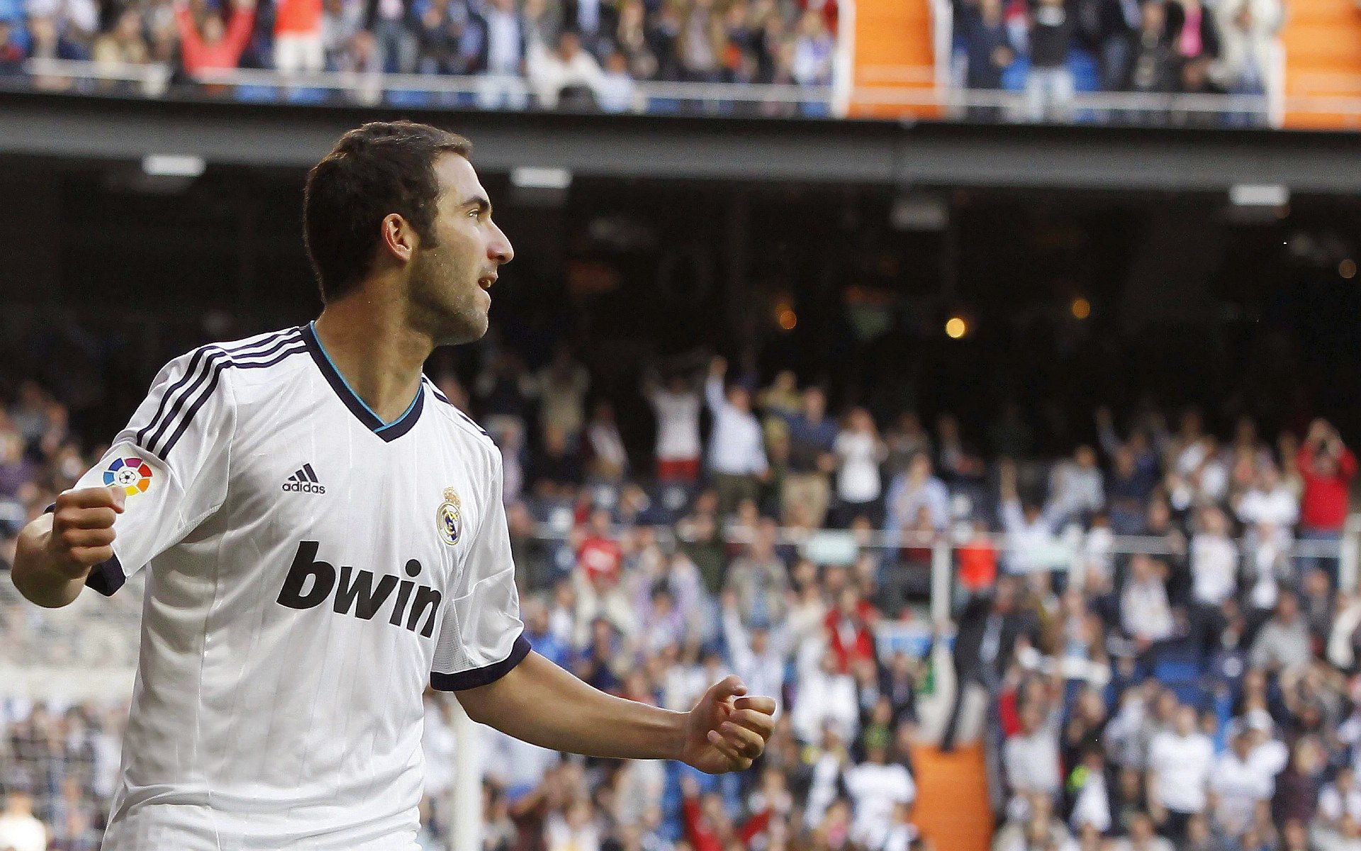 魔术巅峰对决，山西险胜！霍勒迪末节爆发成关键先生