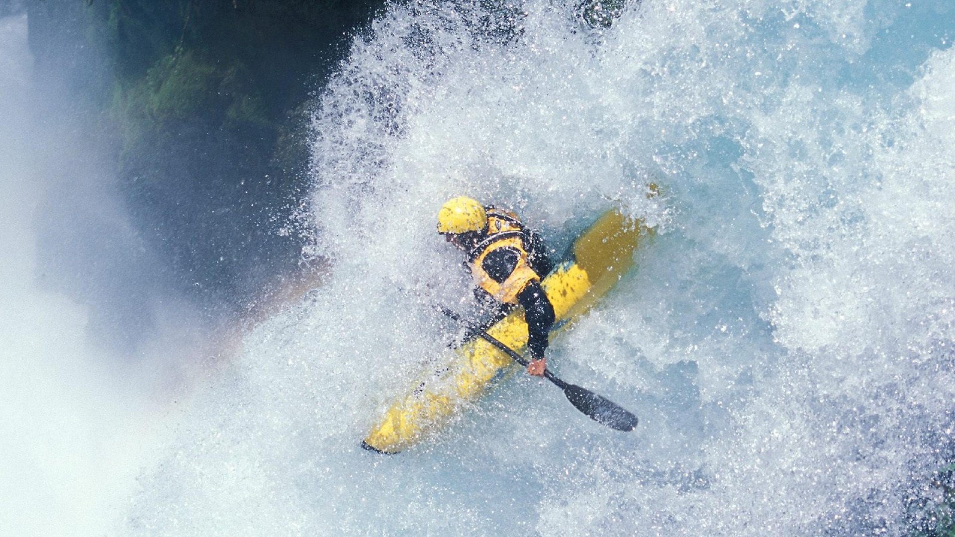 爱游戏在线-绝境逢生，撕裂之城如何用血性改写抢七剧本
