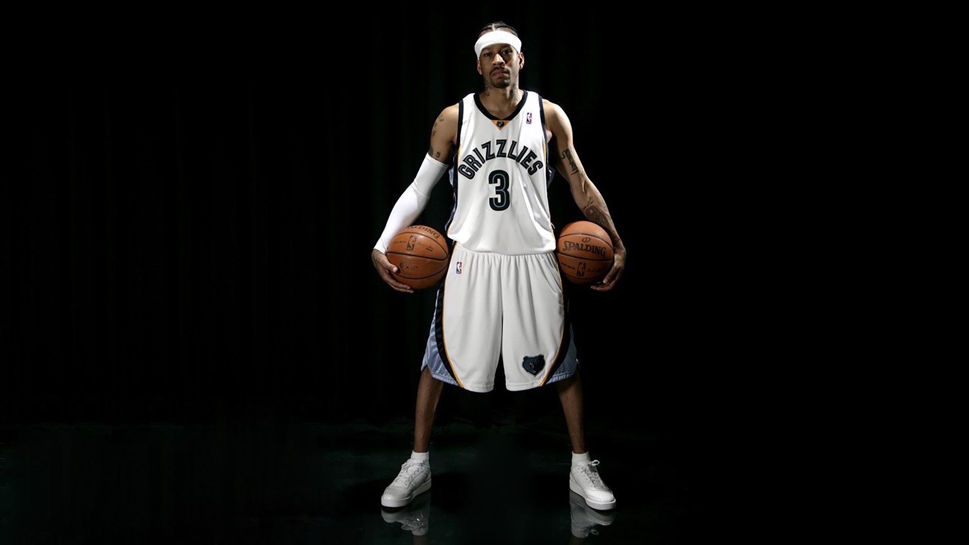 丹麦对阵巴萨，奥斯梅恩彻底打爆防线，一场战术与意志的完胜